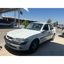 1996 Opel Vectra görsel 4