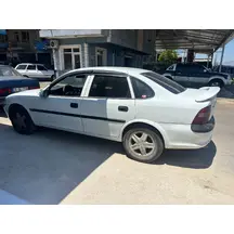 1996 Opel Vectra görsel 5